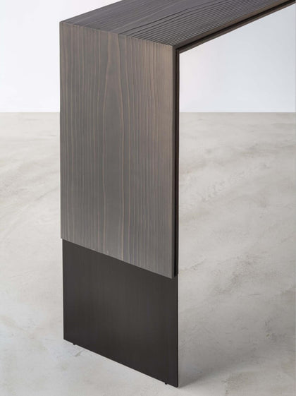 Linden Court Decorative Object — interior view 08