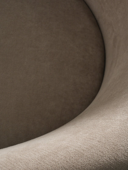 Orion Court Decorative Object — interior view 08