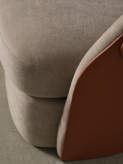 Orion Court Decorative Object — interior view 09
