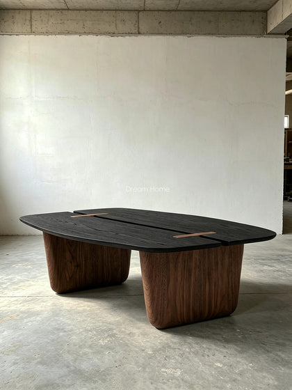Pearl Court Decorative Object — interior view 05