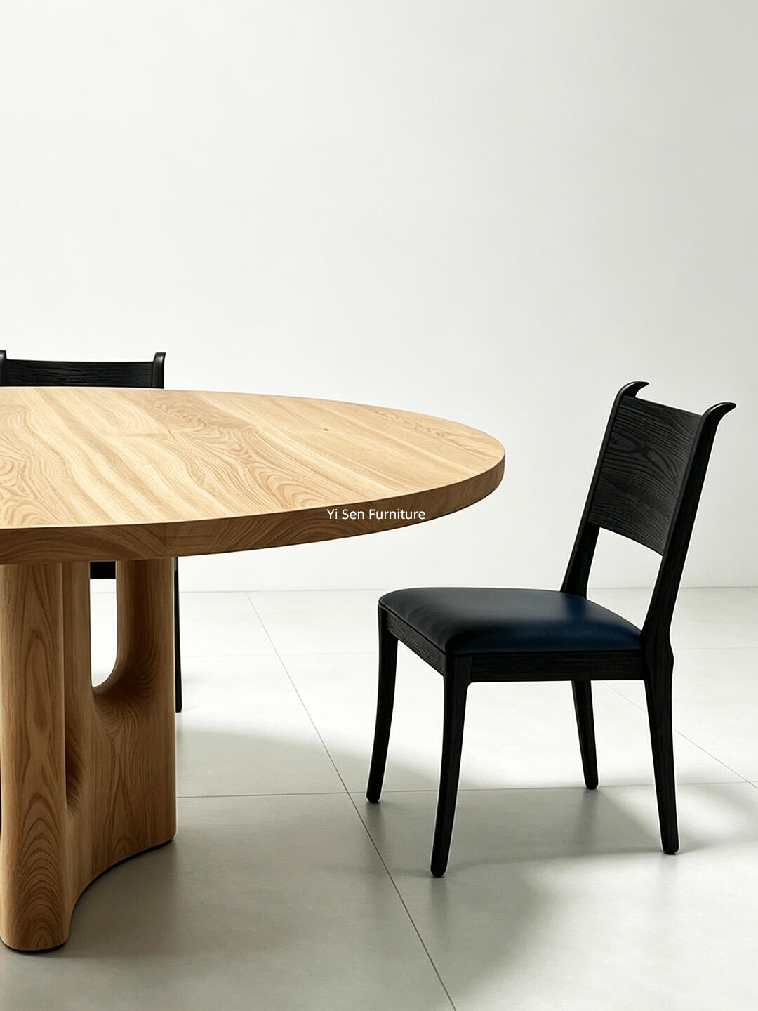 One silhouette. Your dimensions, comfort and finish.