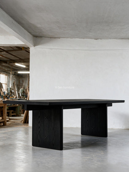 Sable Court Decorative Object — interior view 04