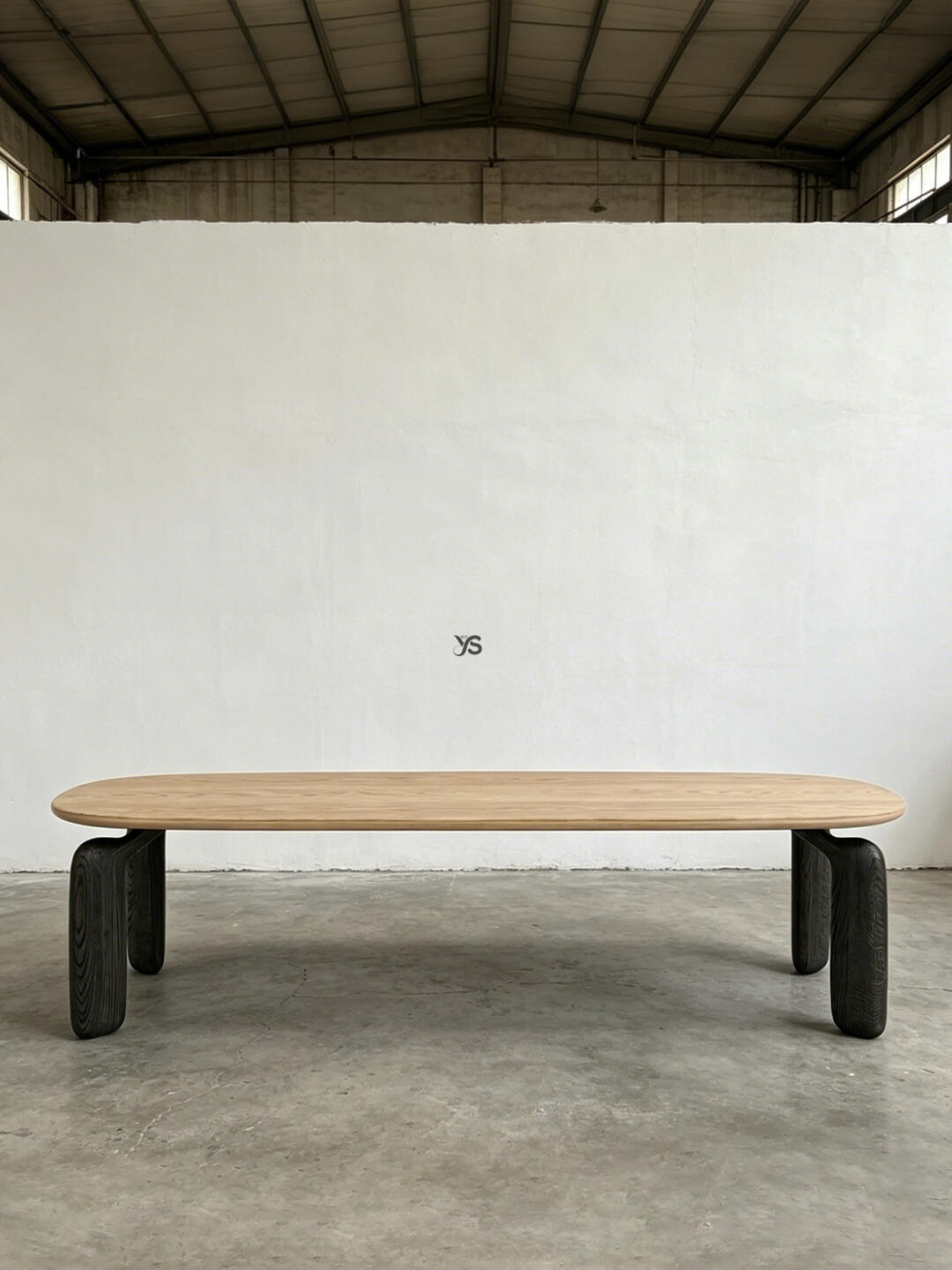 One silhouette. Your dimensions, comfort and finish.