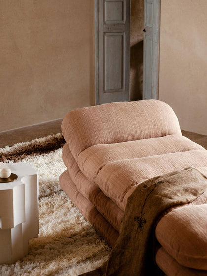 Vale Court Decorative Object — interior view 07