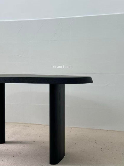 Celine Loft Desk — interior view 05