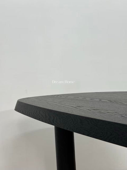 Celine Loft Desk — interior view 07