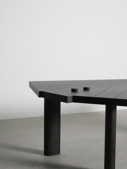 Elara Loft Desk — interior view 06