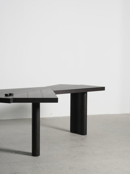 Elara Loft Desk — interior view 08