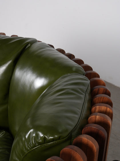 Elm Point Lounge Chair — interior view 08