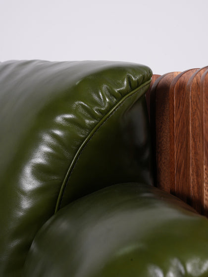 Elm Point Lounge Chair — interior view 14