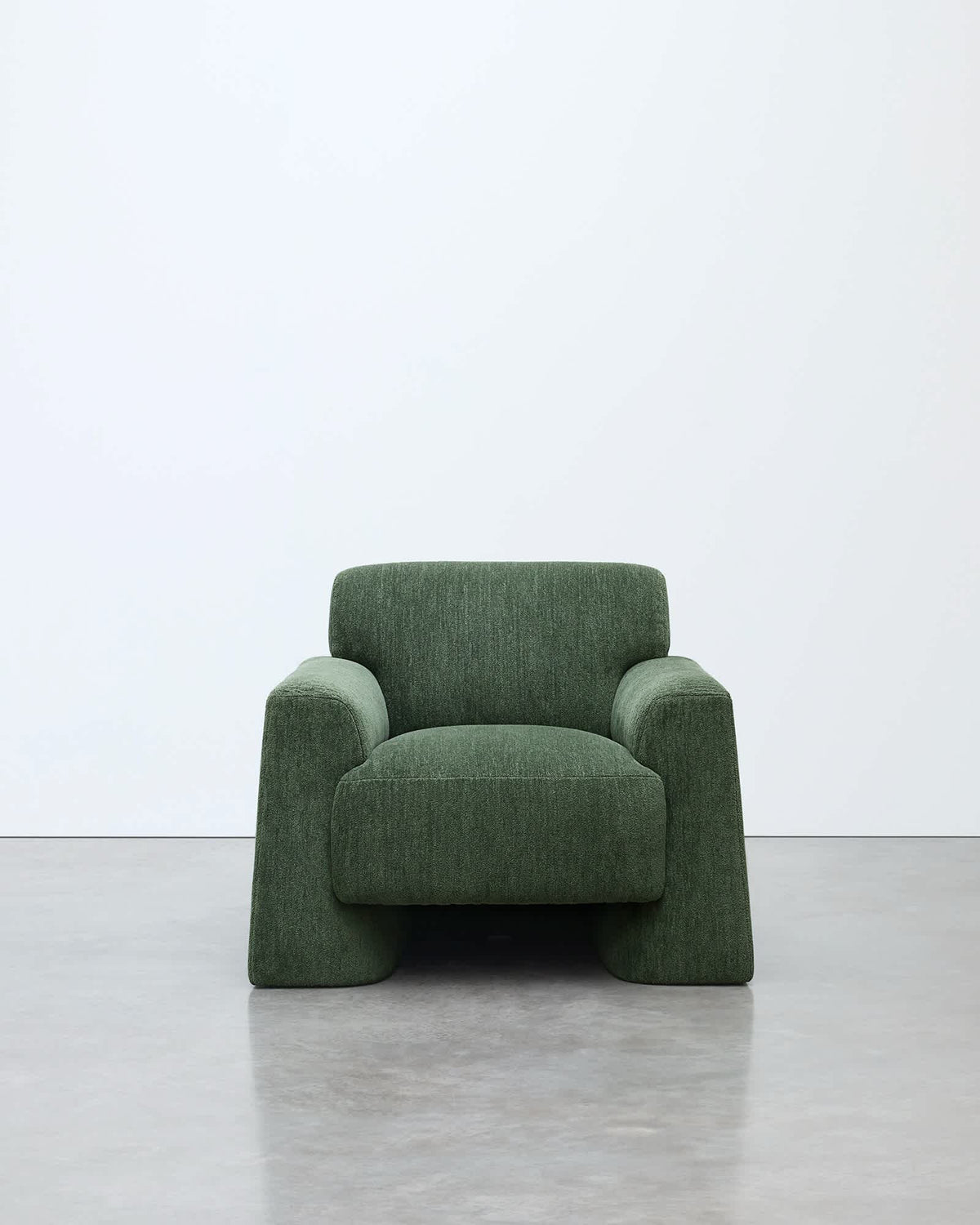 One silhouette. Your dimensions, comfort and finish.