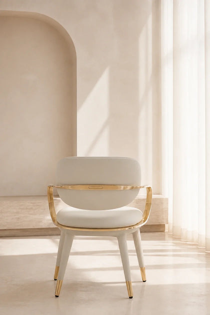 Linden Point Lounge Chair — interior view 06
