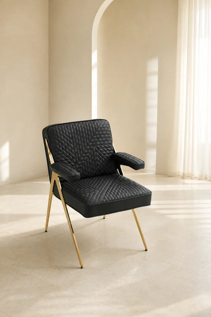 Marlow Point Lounge Chair — interior view 06