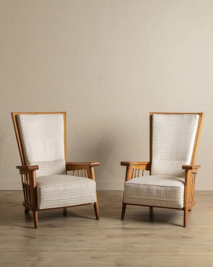 Orion Point Lounge Chair — interior view 06