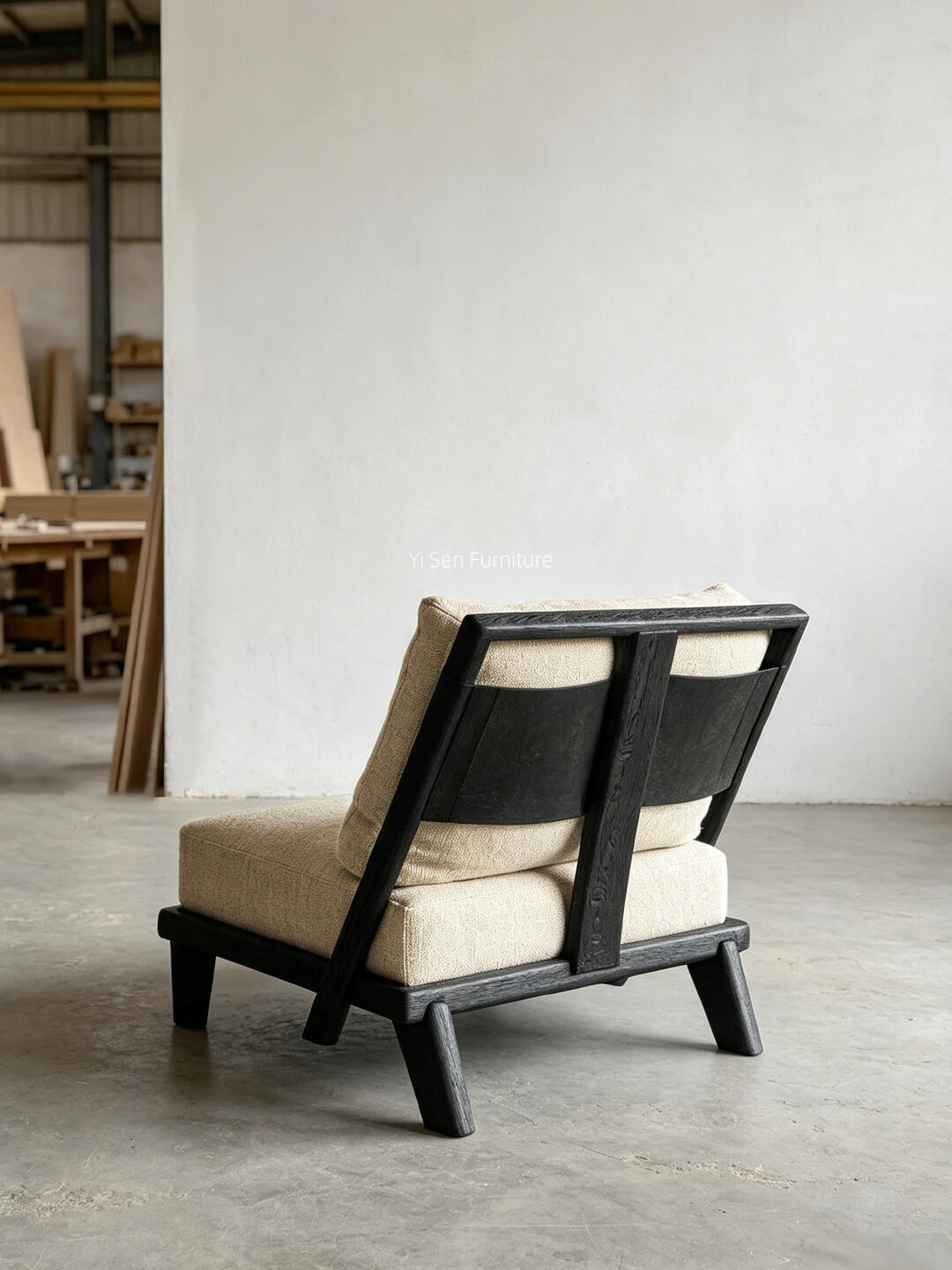 One silhouette. Your dimensions, comfort and finish.