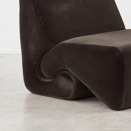 Cedar Hill Recliner — interior view 08