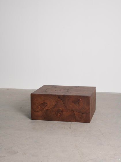Alba Lake Side Table — interior view 05