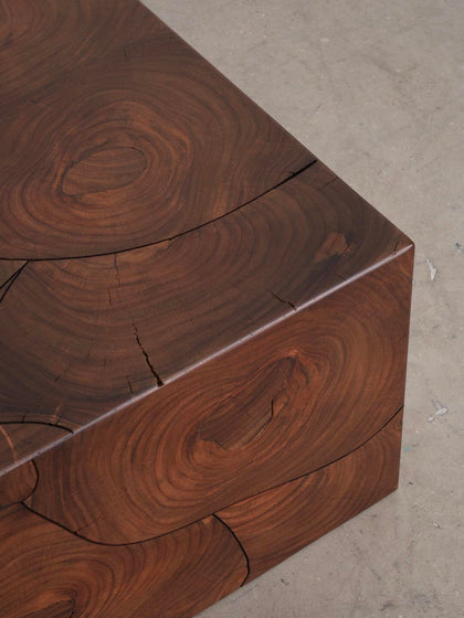 Alba Lake Side Table — interior view 07