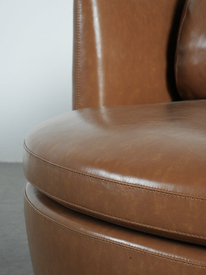 Cove Lake Sofa — interior view 07
