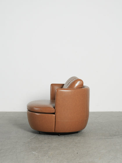 Cove Lake Sofa — interior view 09
