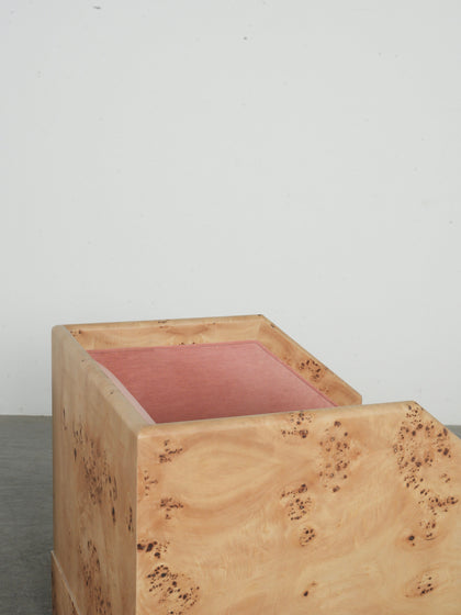 Dahlia Lake Sofa — interior view 08