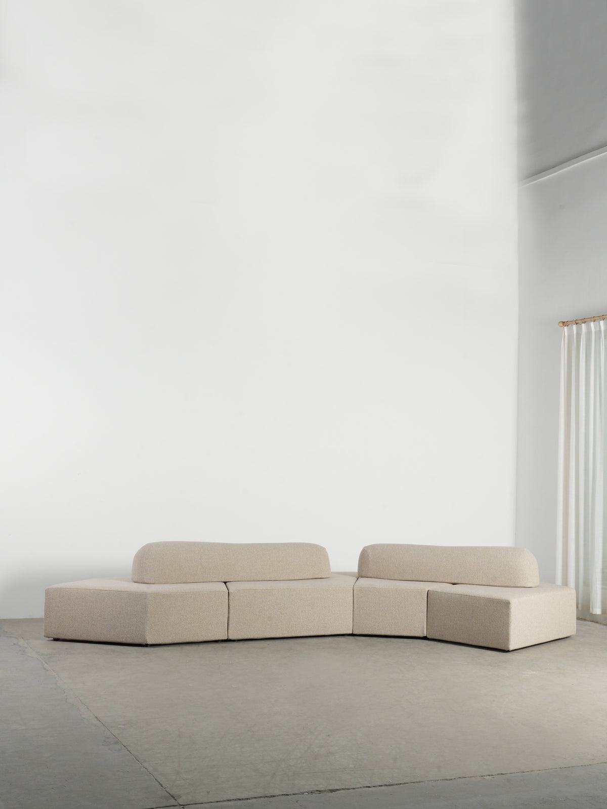 One silhouette. Your dimensions, comfort and finish.