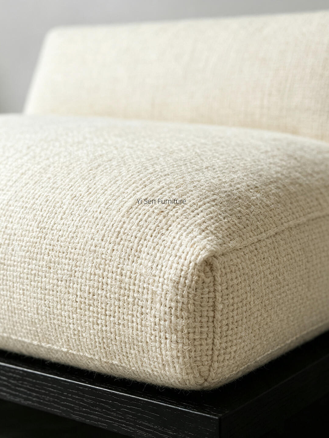 One silhouette. Your dimensions, comfort and finish.