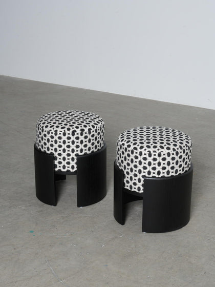 Ivory Lake Stool — interior view 06