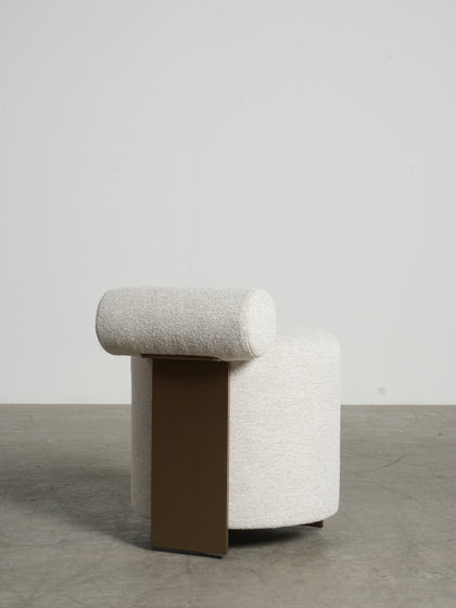 Kestrel Lake Stool — interior view 05