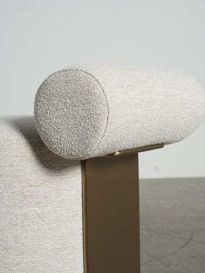 Kestrel Lake Stool — interior view 06