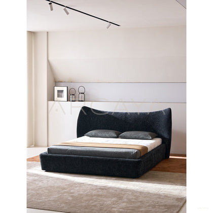 Minimalist Fishtail Bed - scene
