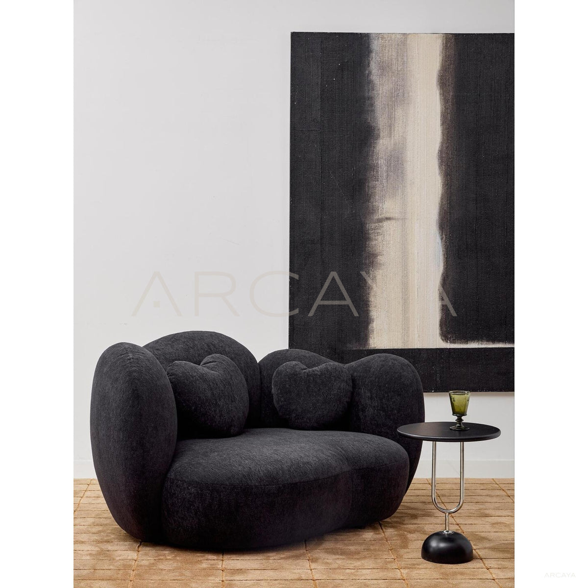 Nian Black Sofa in detail