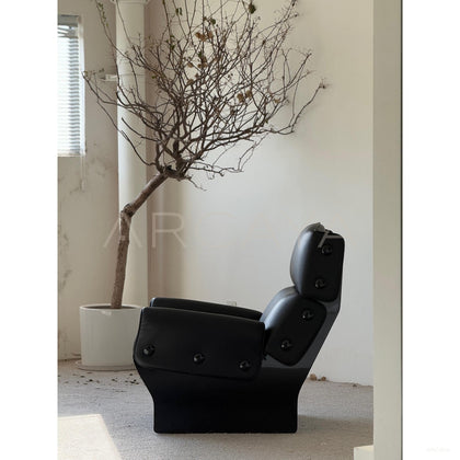 Comfortable Study Lounge Chair - scene