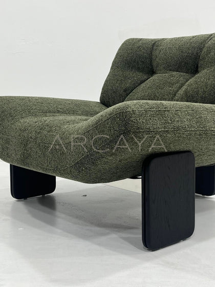 Emmi Wide Seat Lounge Chair - detail