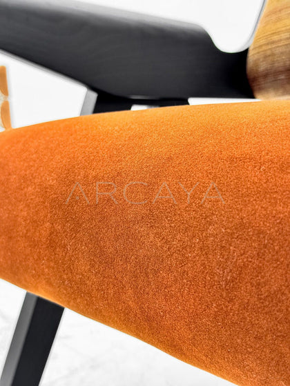 Detailed Lounge Chair - detail