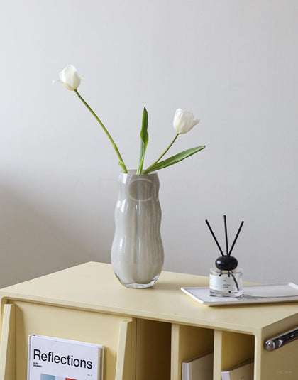 Handmade Glass Vase Entryway - scene