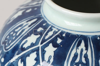 Blue White Porcelain Jar Vase Dining - scene