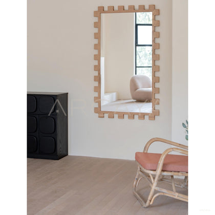 Nymph Mirror - scene