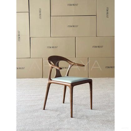 Duckbill Chair - scene
