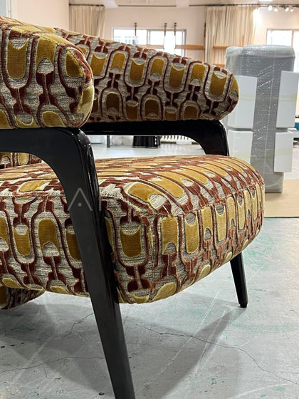 Fabric Lounge Chair - detail