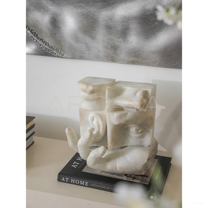 Balance Sculpture Decor - scene