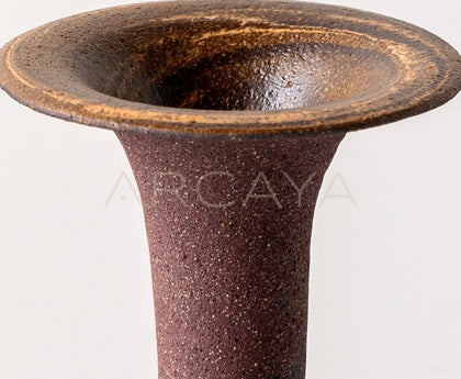 Dadan Marbled Stoneware Vase - scene