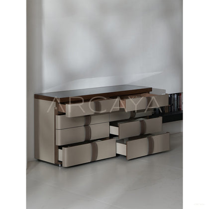 Fidelio Notte Accessory Cabinet - scene