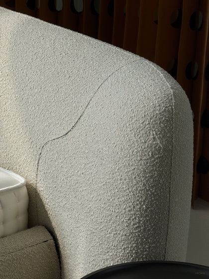 Embracing Bed - detail