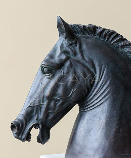 Horse Ornament Tv Stand - scene
