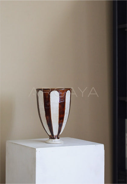 Dadan Silver Glaze Jingdezhen Wide Mouth Vase - scene