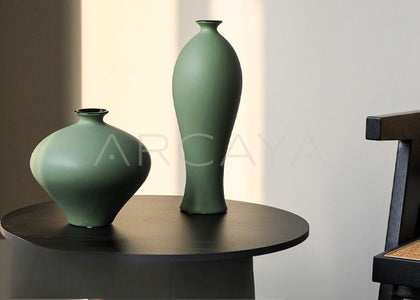 Song Style Small Mouth Ceramic Vase - scene