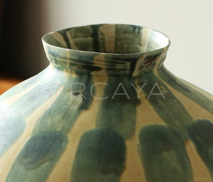 Wabi Sabi Jingdezhen Earthen Jar Vase Large - scene