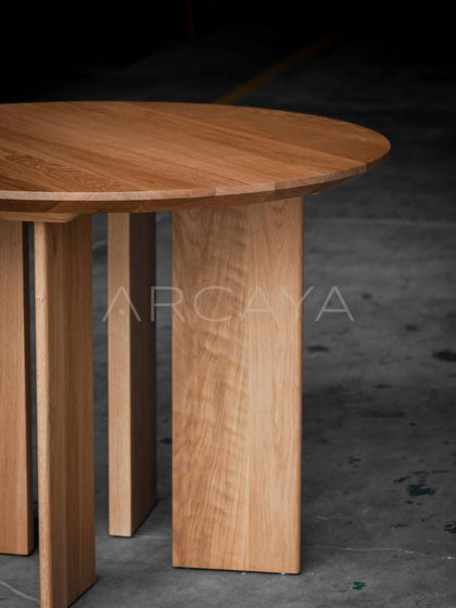 Designer Table - detail