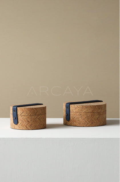 Natural Cork Woven Jewelry Storage Box - scene
